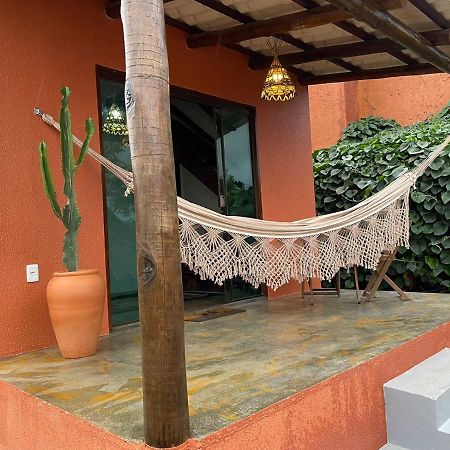 Lobo Guara Hospedagem Loft Алту-Параизу-ди-Гояс Экстерьер фото