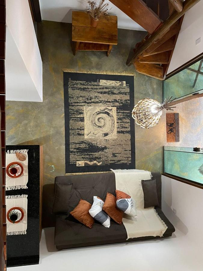 Lobo Guara Hospedagem Loft Алту-Параизу-ди-Гояс Экстерьер фото